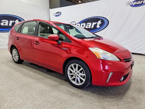 2012 TOYOTA PRIUS — Passenger 3/4