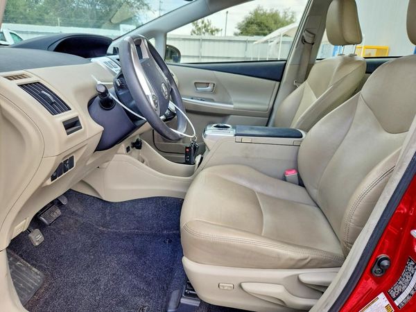 2012 TOYOTA PRIUS — DENT