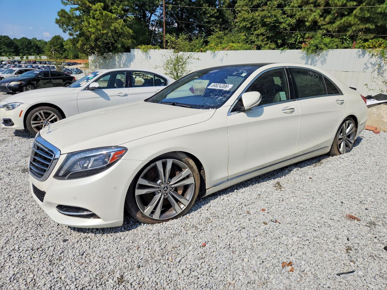 2015 MERCEDES-BENZ S-CLASS S550 — Front 3/4