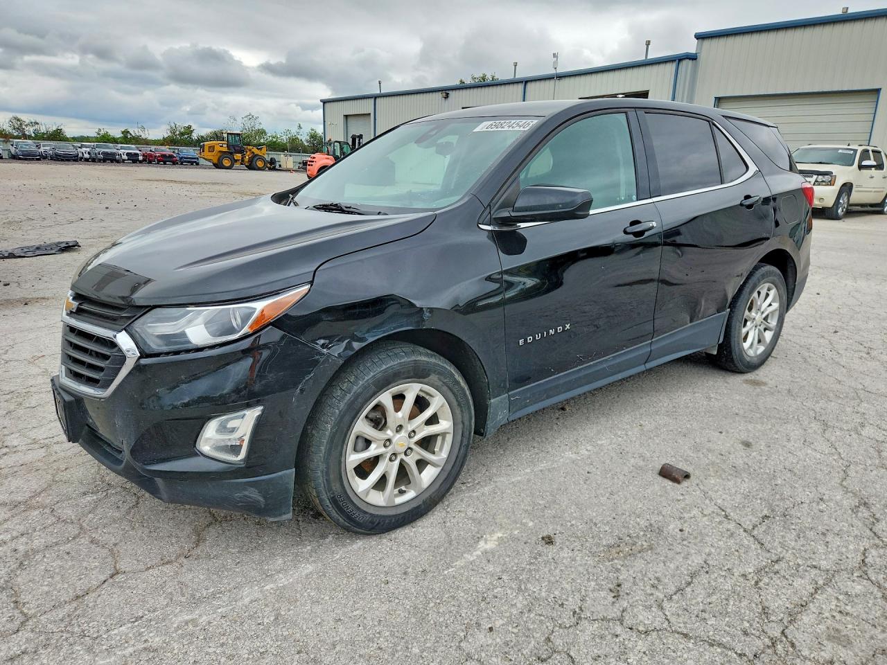 2020 CHEVROLET EQUINOX LT (1LT) — Front 3/4