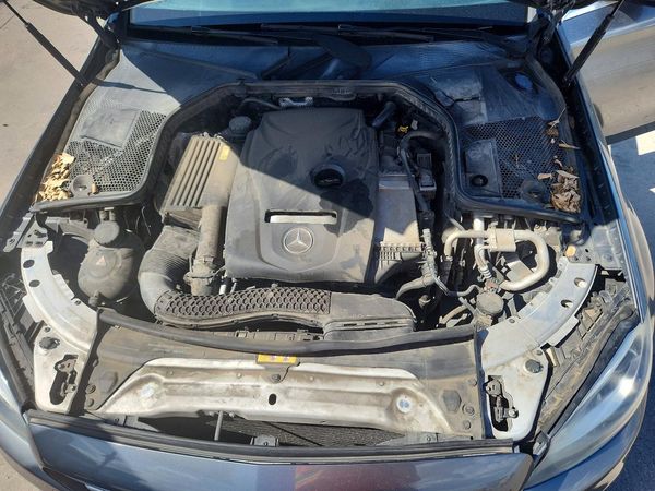 2017 MERCEDES-BENZ C C300 — Engine bay