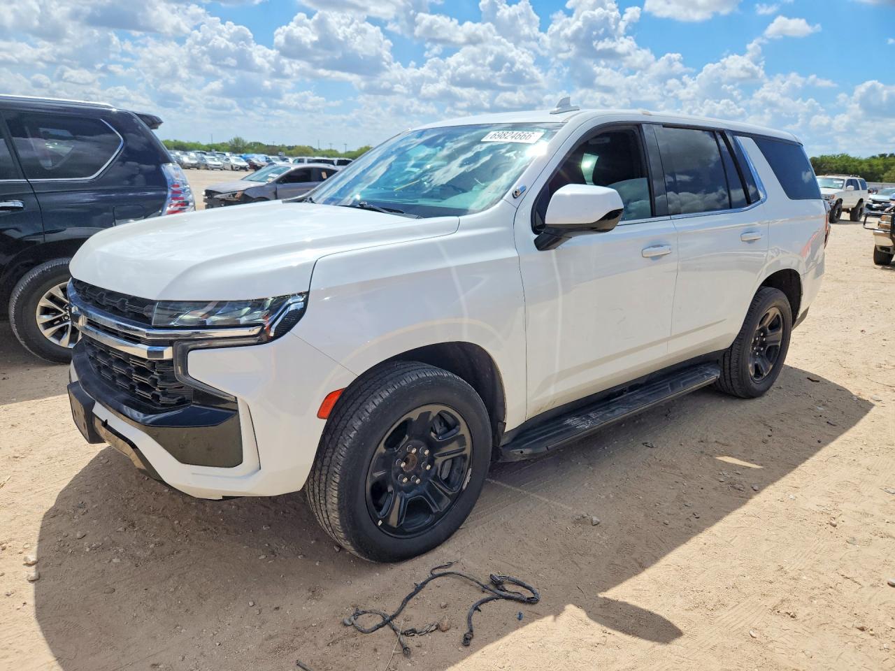 2023 CHEVROLET TAHOE FL — Front 3/4