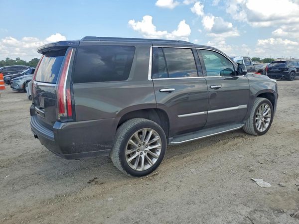 2020 CADILLAC ESCALADE Luxury — PSRA