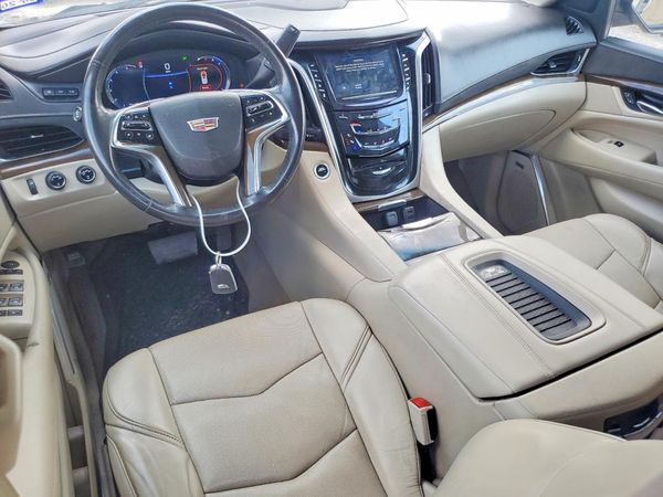 2020 CADILLAC ESCALADE Luxury — CKPT