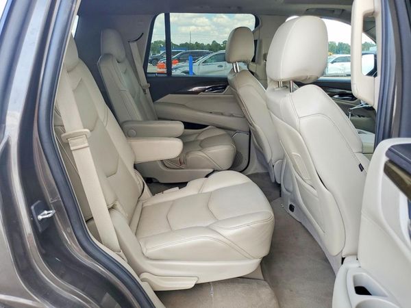 2020 CADILLAC ESCALADE Luxury — PSRS