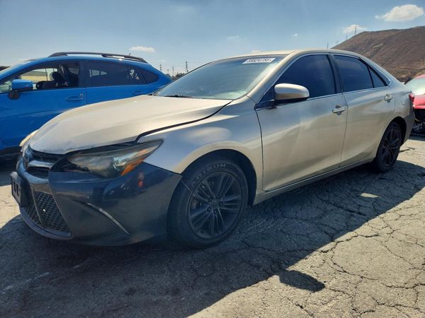 2015 TOYOTA CAMRY — DSFA — Front 3/4