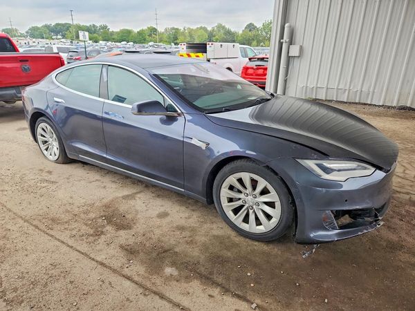 2017 TESLA MODEL S — Passenger 3/4