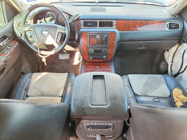 2014 CHEVROLET SUBURBAN LTZ — CKPT