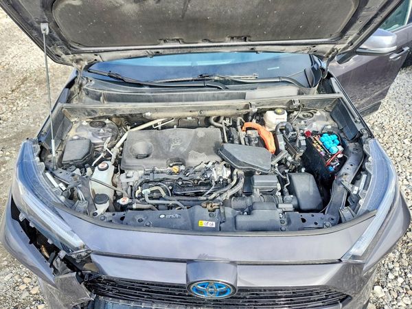 2024 TOYOTA RAV4 SE — Engine bay