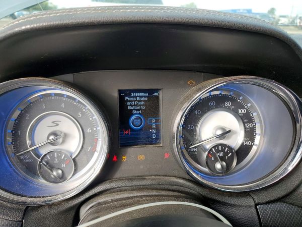 2012 CHRYSLER 300 300S V6 — ODOM