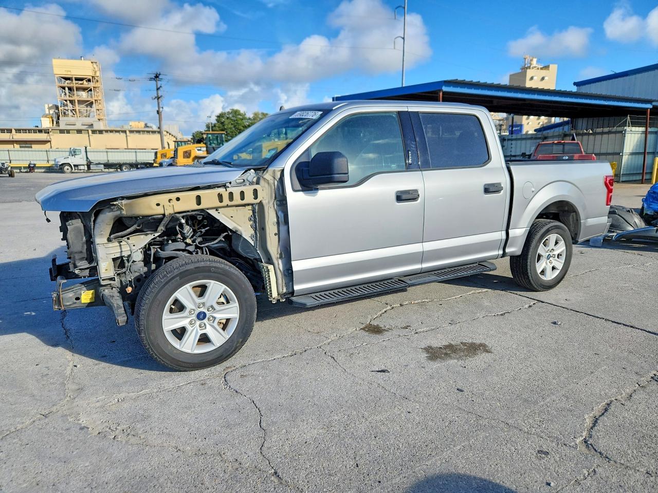 2020 FORD F150 — Front 3/4