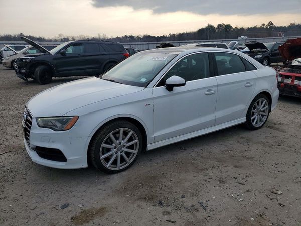 2015 AUDI A3 — Front 3/4