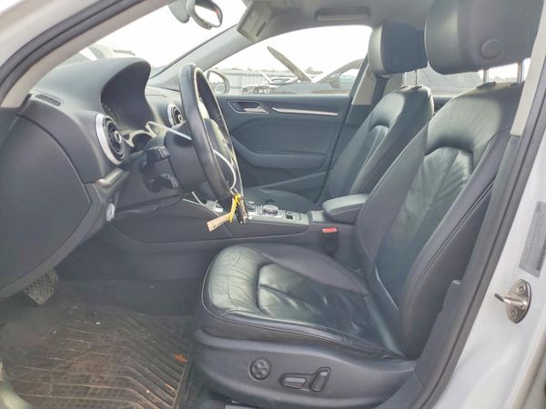 2015 AUDI A3 — DENT