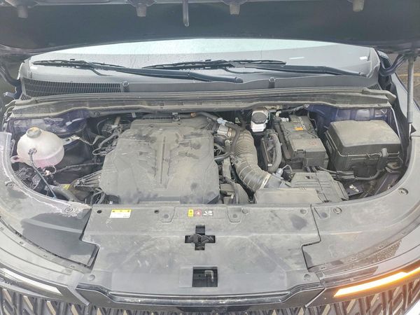 2026 KIA CARNIVAL LX, LXS — Engine bay