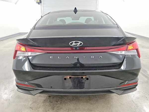 2021 HYUNDAI ELANTRA Blue — DIRR