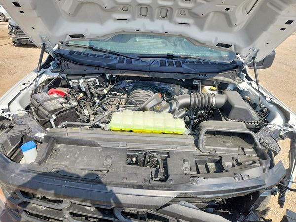 2026 FORD F150 XL — Engine bay