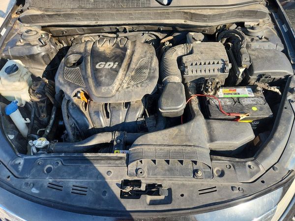 2013 KIA OPTIMA LX — Engine bay