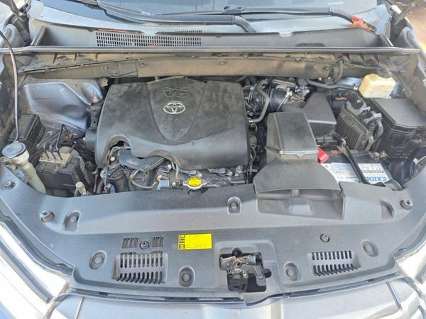 2017 TOYOTA HIGHLANDER LE/LE Plus