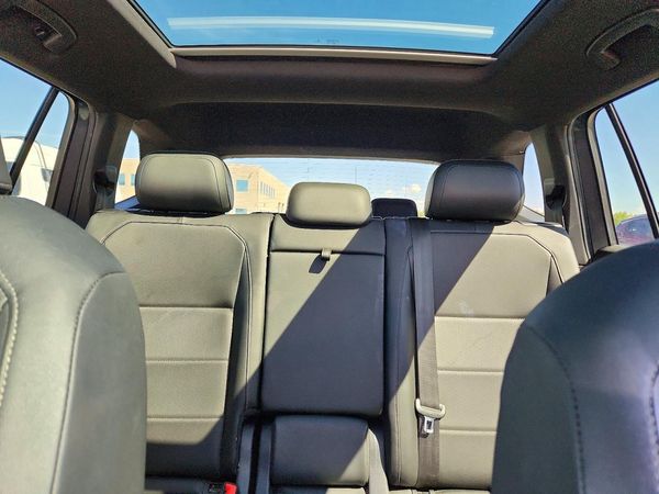 2018 VOLKSWAGEN TIGUAN SE, 4Motion SEL — SUVN