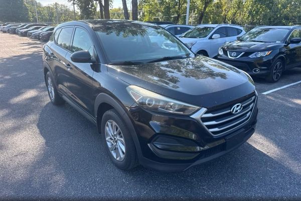 2017 HYUNDAI TUCSON