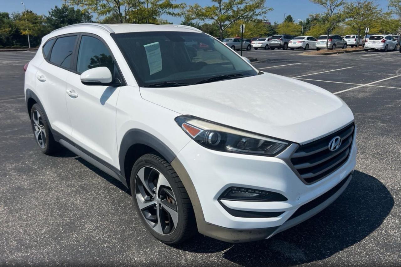 2017 HYUNDAI TUCSON