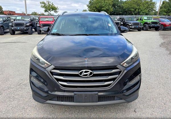 2016 HYUNDAI TUCSON
