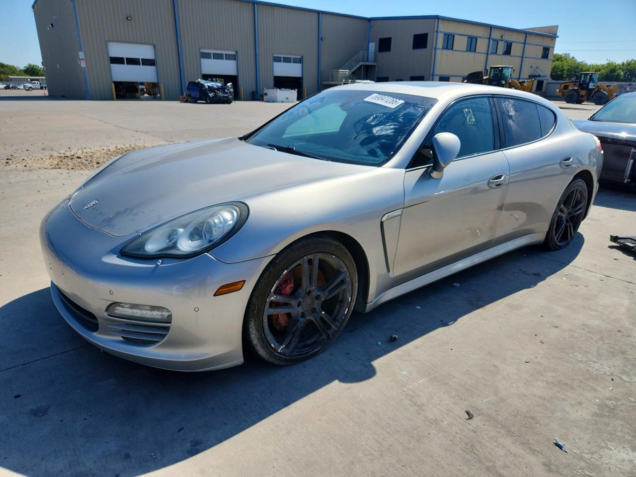 2012 PORSCHE PANAMERA Base (2WD), 4 (4WD) — Front 3/4