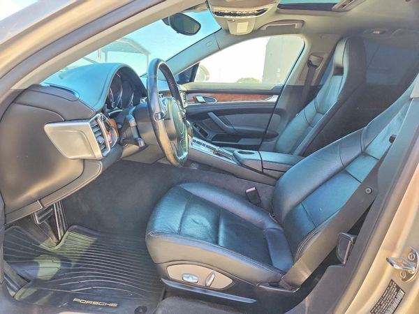 2012 PORSCHE PANAMERA Base (2WD), 4 (4WD) — DENT
