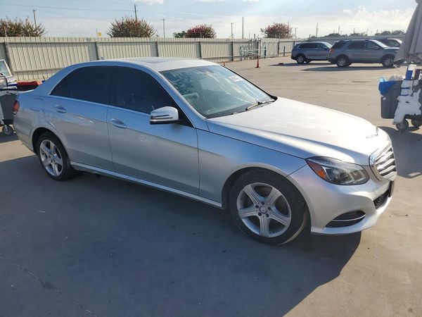 2016 MERCEDES-BENZ E-CLASS E350-4M — Passenger 3/4