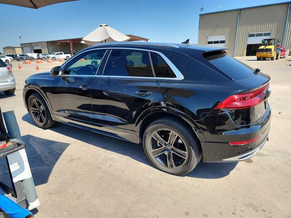 2019 AUDI Q8 Premium — DSRA