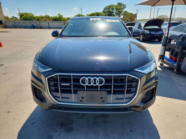 2019 AUDI Q8 Premium — DIRF