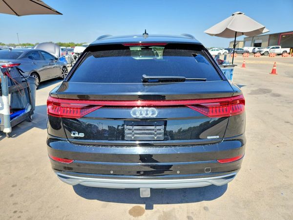 2019 AUDI Q8 Premium — DIRR
