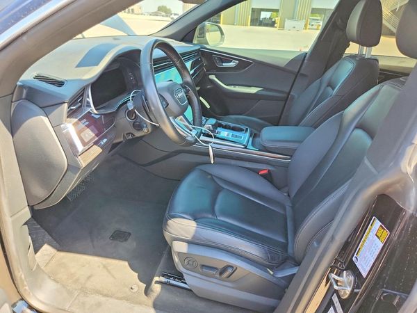 2019 AUDI Q8 Premium — DENT