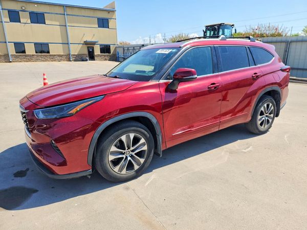 2022 TOYOTA HIGHLANDER — DSFA — Front 3/4