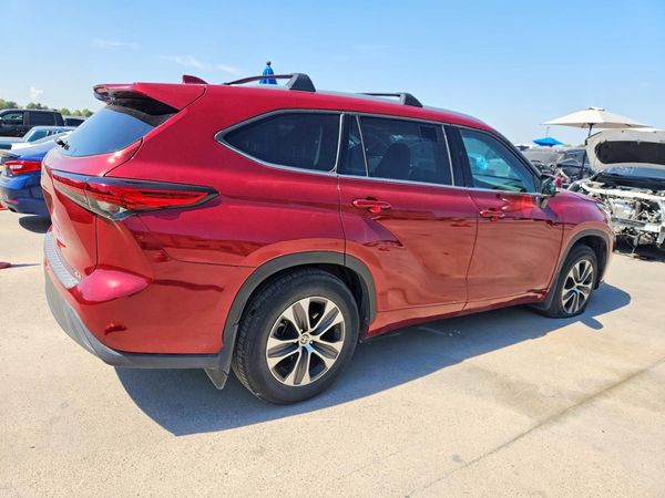 2022 TOYOTA HIGHLANDER XLE — PSRA