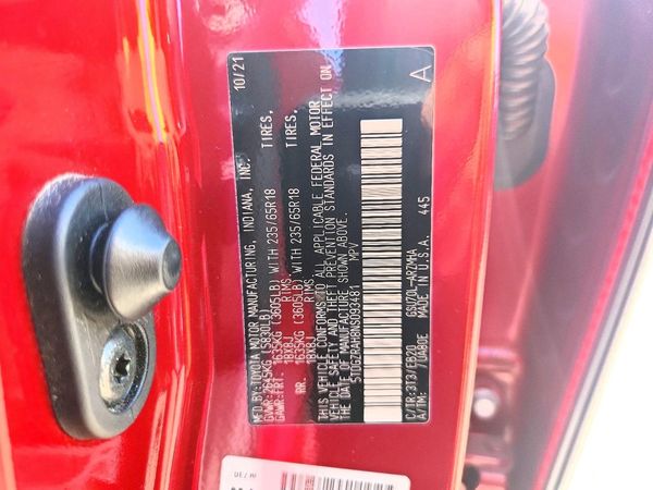 2022 TOYOTA HIGHLANDER XLE — VINS