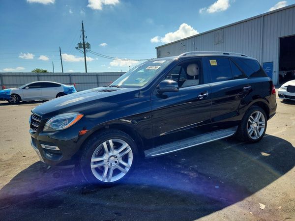 2015 MERCEDES-BENZ ML — DSFA — Front 3/4