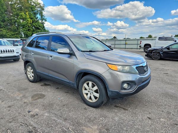2012 KIA SORENTO GL(Middle-low grade) — Passenger 3/4