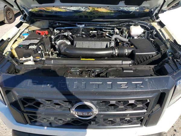 2024 NISSAN FRONTIER — Engine bay