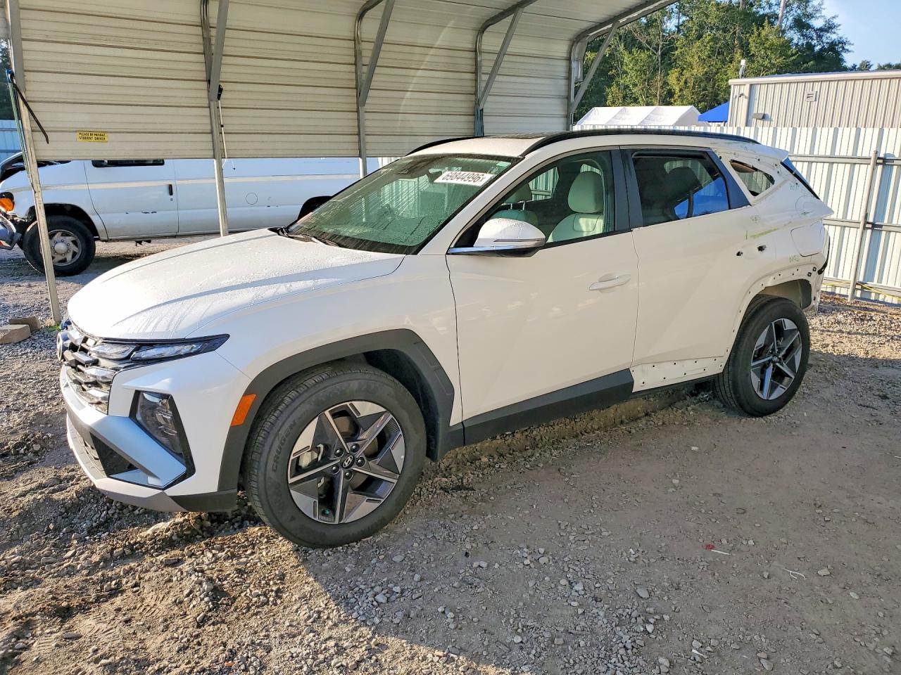 2026 HYUNDAI TUCSON SEL Convenience — Front 3/4