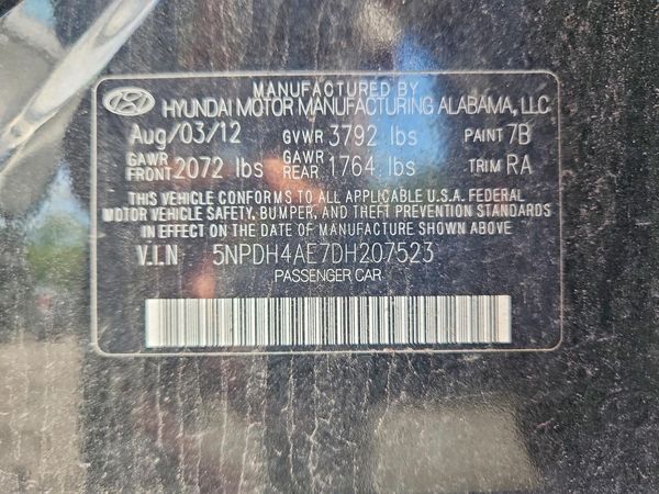 2013 HYUNDAI ELANTRA — VINS