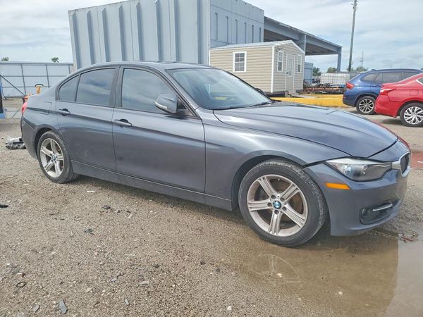 2014 BMW 3 SERIES — Passenger 3/4