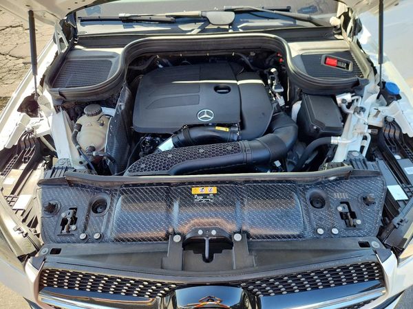 2020 MERCEDES-BENZ GLE GLE350 — Engine bay