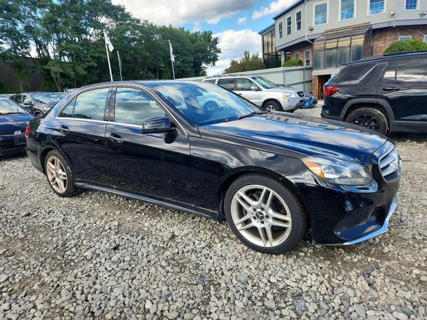 2014 MERCEDES-BENZ E E350 — Passenger 3/4