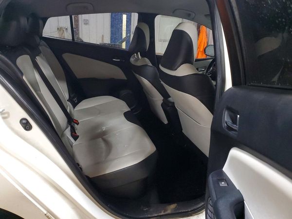 2016 TOYOTA PRIUS — PSRS