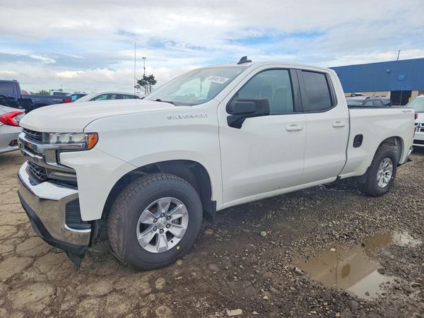 2020 CHEVROLET SILVERADO LT — Front 3/4