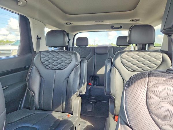 2021 HYUNDAI PALISADE Limited — SUVN