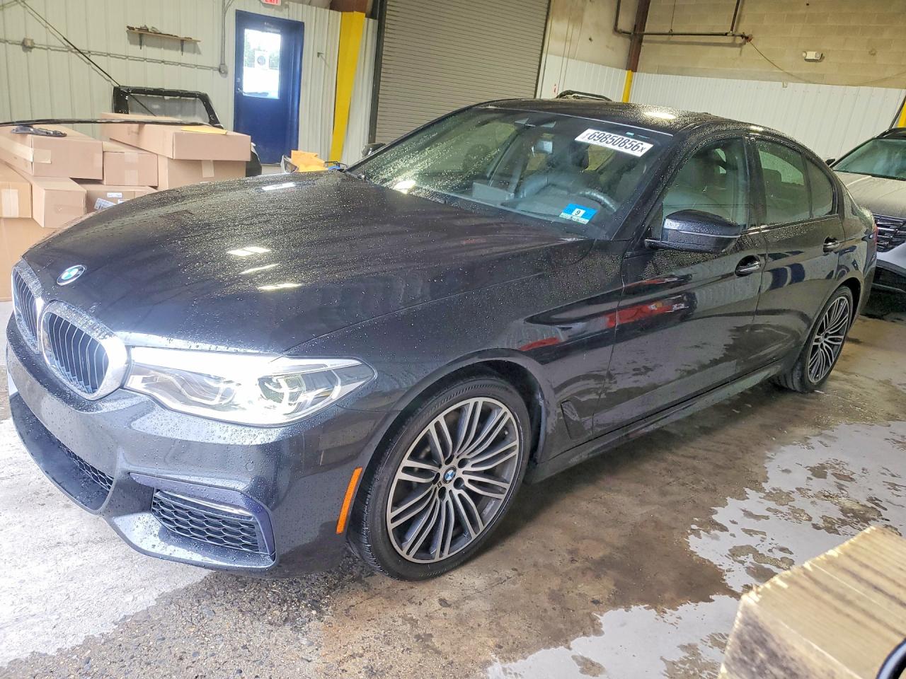 2018 BMW 530 xDrive — Front 3/4