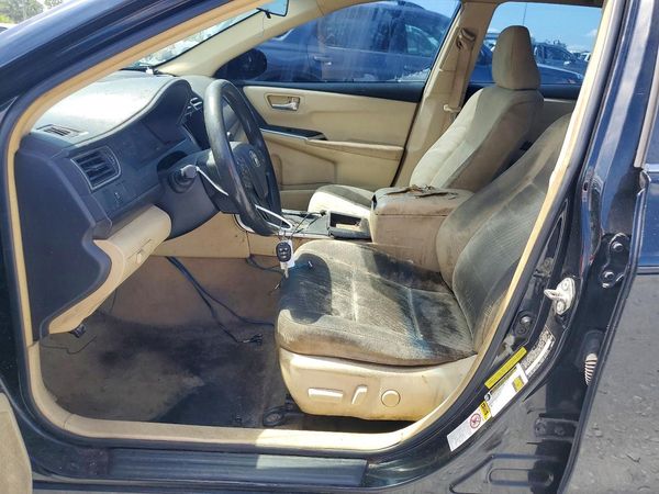 2015 TOYOTA CAMRY — DENT
