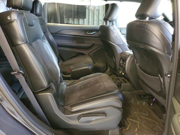 2024 JEEP CHEROKEE Laredo — PSRS